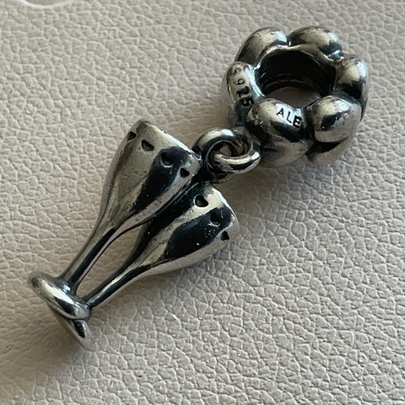Pandora champagne glasses silver charm - Picture 1 of 2